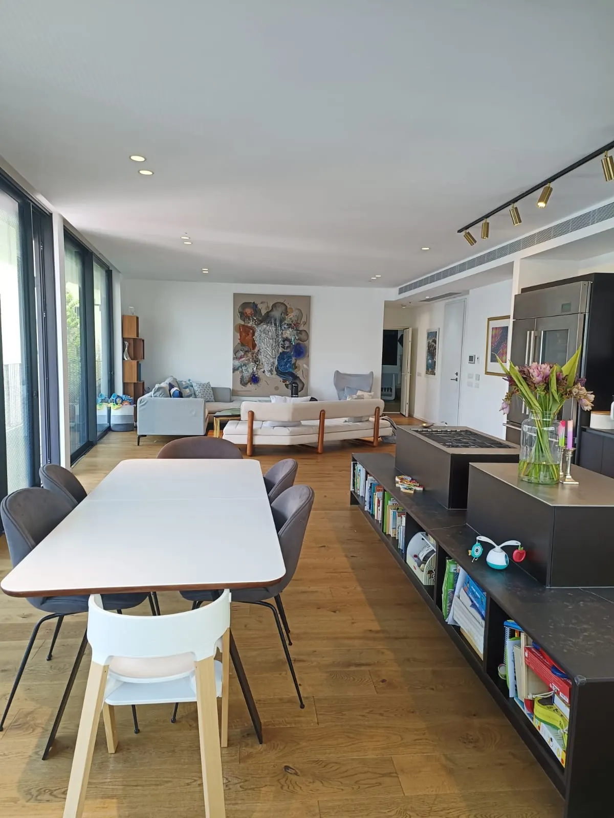 New Apartment for Rent Near Dizengoff Square, Tel Aviv