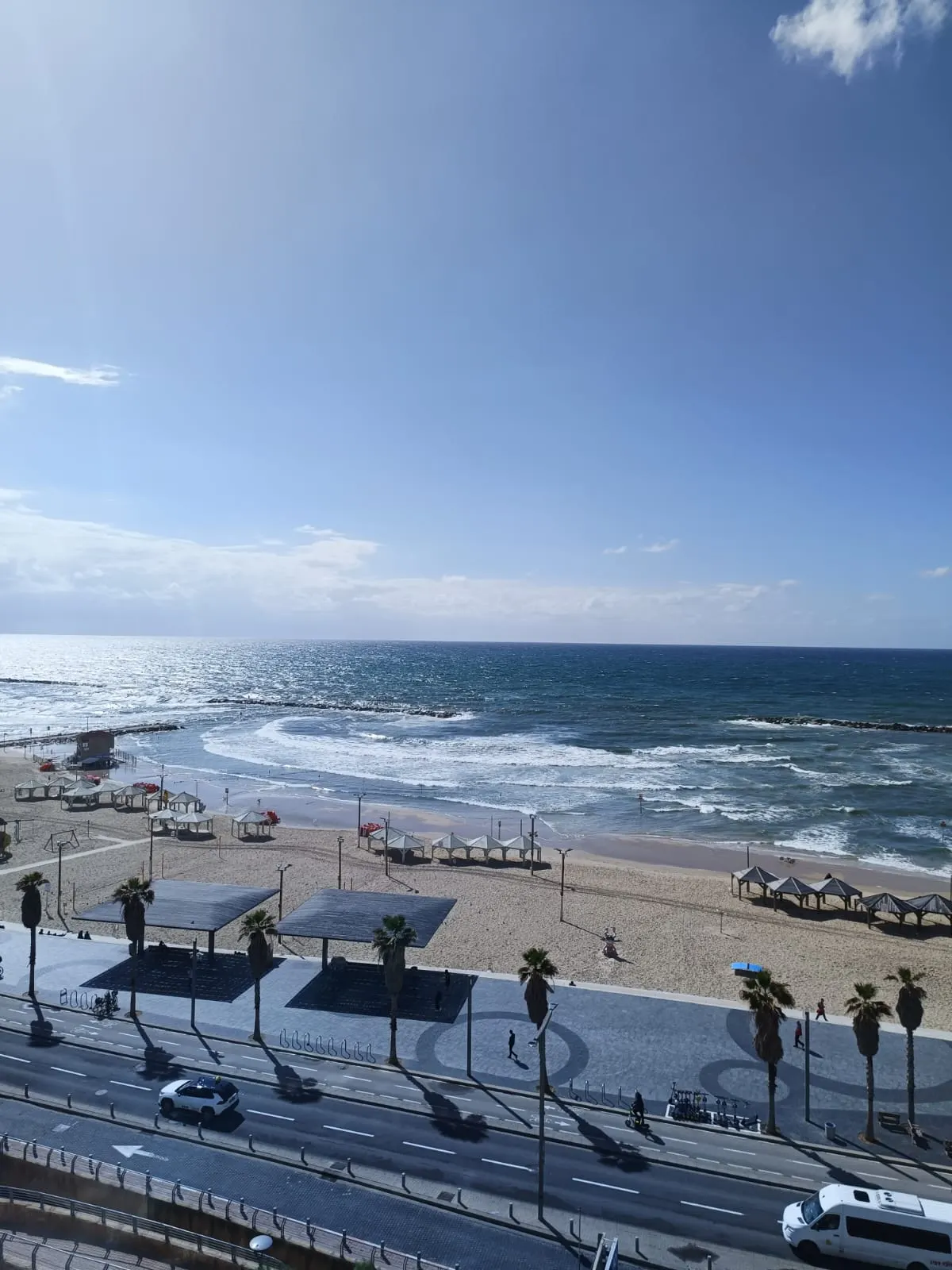 Beach front: photo 8 of 10